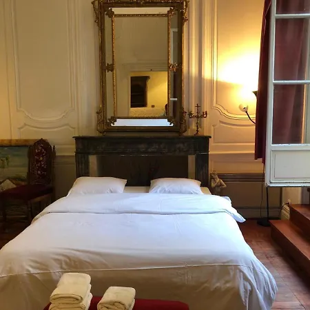 Cosy In Old Center Apartment